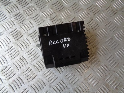Усилитель радио honda accord vii 02- фото №1