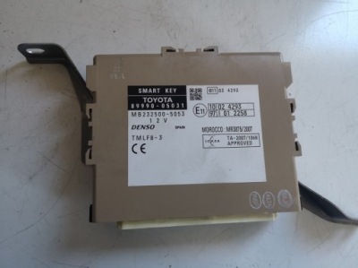 Toyota avensis t27 модуль smart key 89990-05031 фото №1