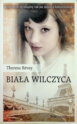 Theresa Revay - Biała wilczyca