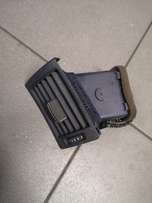 Решітка обдув audi a4 b7 blues 8e0820901f фото №1