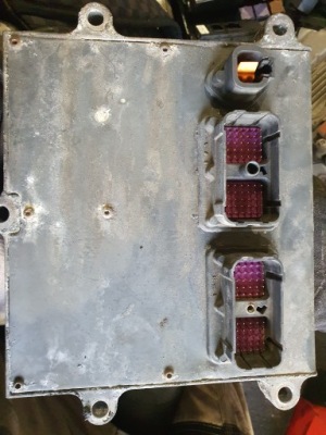 Бортовой компьютер блок управления ecu 1541759r05 фото №1