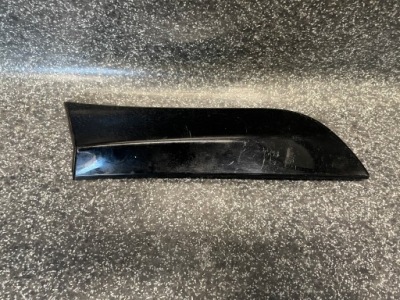 Jeep compas 2 молдинг крышки правый задний  5up28trmac фото №1