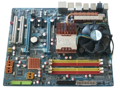 Gigabyte GA-EX38-DS4 E8200 2x2,66GHz LGA775/DDR2