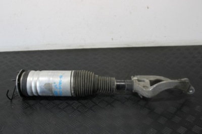 Амортизатор подушка уровень левый перед discovery v 5 l462 фото №1