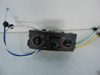 Peugeot 207 панель керуючий вентиляція i кондиціонер фото №1