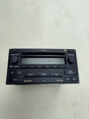 Idealne оригинальные радио toyota hilux 2005-2015 pz476-00210 фото №1