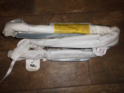 Hyundai ix20 шторка безопасности левая фото №1