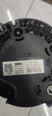 Macan lift 95b генератор 14v 180a 06l903024f фото №1