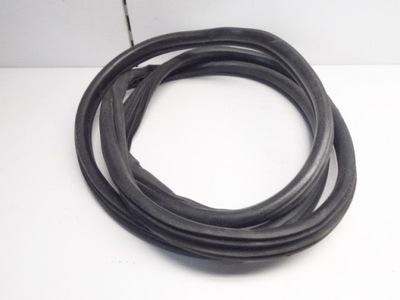 Mondeo mk3 прокладка двері задня ліва kombi фото №1