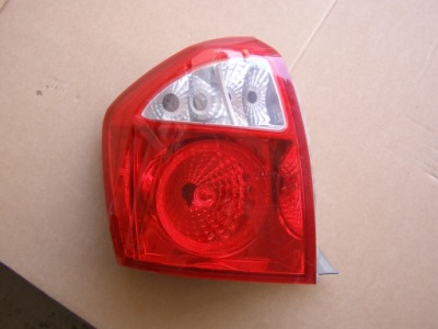 Kia cerato hb лампа левая задняя левый задняя фото №1