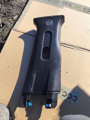 Jeep renegade пластик защита стойка правая 735664601 jeep renegade ? фото №1