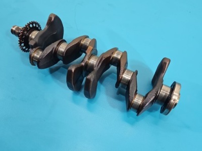 Wał колінчастий toyota prius ii xw20 03- 1nz 1.5 77km фото №1