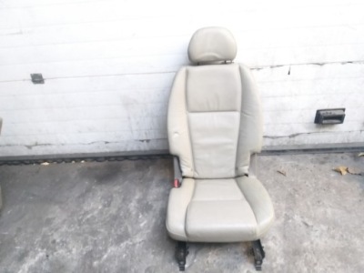 Volvo xc90 02-14 сиденье левый задняя кожа ii ряд фото №1
