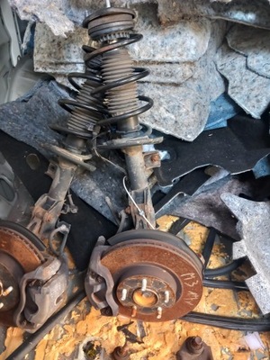 Mazda 3 bm поворотный кулак левая амортизатор амортизационная стойка фото №1