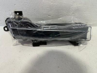 Фара drl halogrn led правий tesla model 3 рестайлінг фото №1