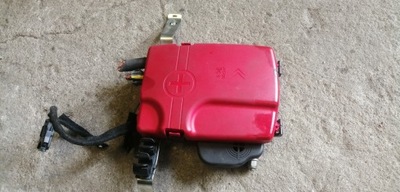 Citroen c5 iii 2.7 hdi клемма предохранитель фото №1