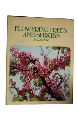 Flowering Trees and Shrubs in Colour