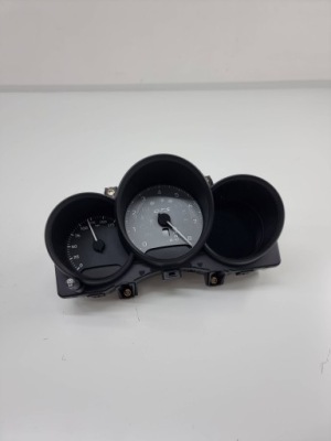 Porsche macan 95b 2022 счетчик / спидометр фото №1