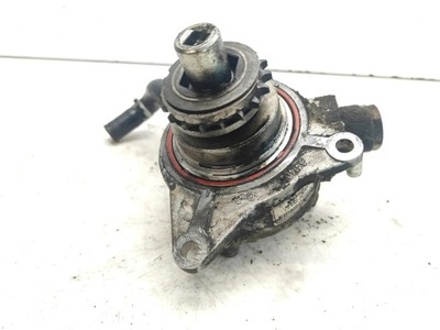 Nissan navara d40 2.5 2007 насос вакууму вакуум 14650-eb300 фото №1