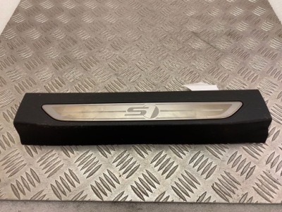 Jaguar xe молдинг поріг бічна фото №1