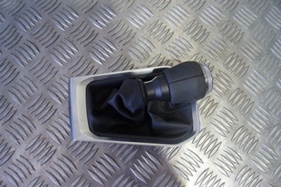 Чехол ручка переключения передач clio v 869350115r фото №1