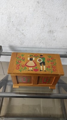 drewniana skrzynka szkatułka ręcznie malowana