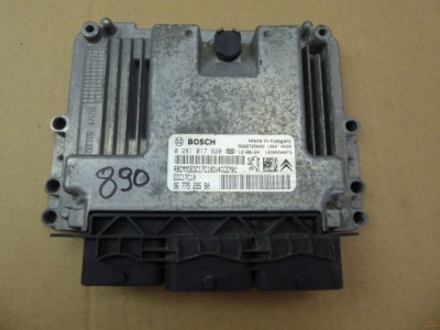 Бортовой компьютер peugeot 208 0281017920 9677529580 фото №1