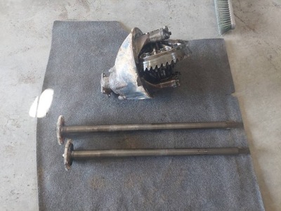 Диференціал міст головка + привідний вал 43/11 r17,5 isuzu elf nqr npr nqr70ll фото №1