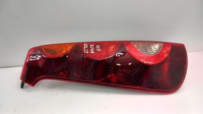 Nissan note e11 лампа задня ліва фото №1