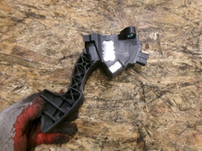 Peugeot 108 2 педаль газу потенціометр фото №1