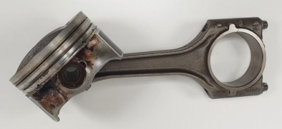 Поршень шатун audi a5 1.8 tfsi 0822363r фото №1