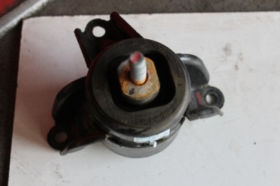 Hyundai i30 ii 1.6 crdi кронштейн подушка двигателя фото №1