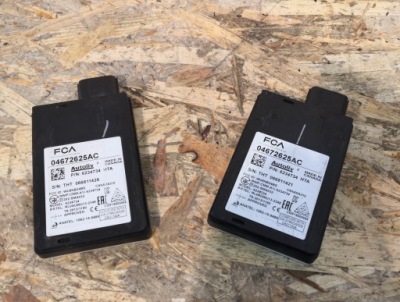 Pacifica 2016- радар blis датчик модуль 04672625ac фото №1