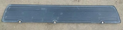 Кронштейн накладка спойлер кришки задній range rover sport 1 рестайлінг  l320 2010-2013 фото №1