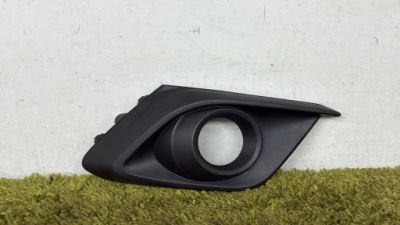 Решётка решётка  противотуманная фара бампер правый  перед mazda 3 3 13- оригинал aso фото №1