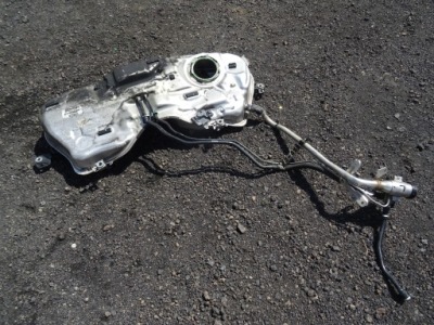 Бак топлива bak volvo v60 ii s60 iii фото №1