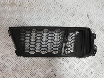 Audi r8 4s0 решітка бампера задня права 4s0807698a фото №1