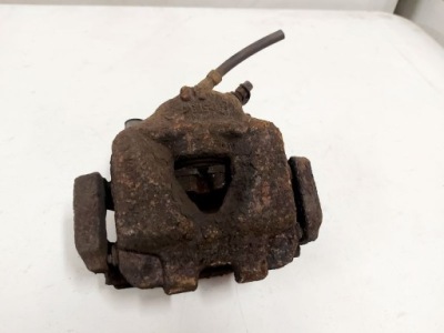 Bmw x1 e84 2.0 d скоба суппорт тормозной правый перед передний фото №1