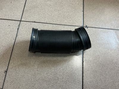 Шланг труба витратомір повітря audi a6 c5 2.7 bt bi turbo фото №1
