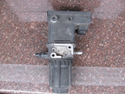 Mercedes actros mp4 насос adblue фото №1