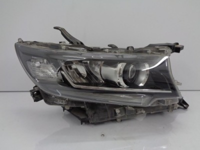 Toyota land cruiser 150 лампа перед права led фото №1