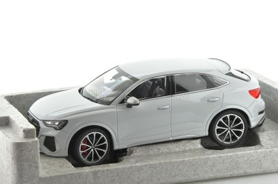 AUDI RS Q3 Sportback White 2019 1/18 MINICHAMPS