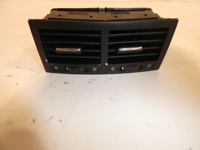 Vw touareg панель решітка обдув 7l6819203d фото №1