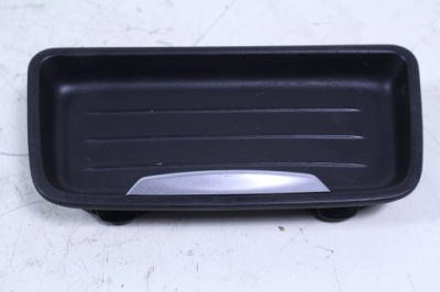Бардачок захист підстаканник bmw оригінальний номер 9232068 фото №1
