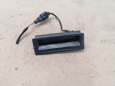 Ручка багажника vw touareg 03-10 фото №1