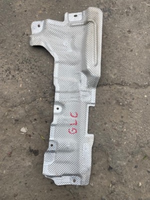 Mercedes glc w253 захист теплова a2536820871 фото №1