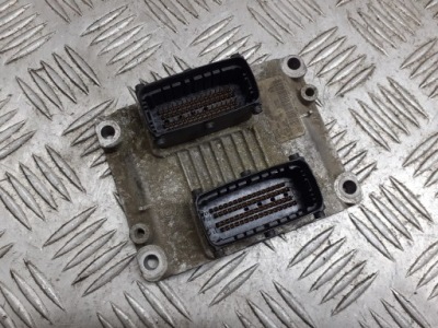 Блок керування двигуна fiat punto ii 1.2 0261206982 фото №1