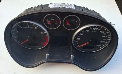 Лічильник приладова панель audi a3 8p 8p0920930j фото №1