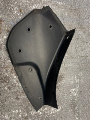 Bmw 5 gt f07 захист лампи задня ліва 7201659 фото №1