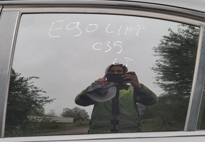 Скло двері лівий задня задня bmw e90 фото №1